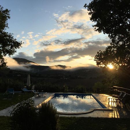Agriturismo Gioie Di Campagna Fabriano Ngoại thất bức ảnh