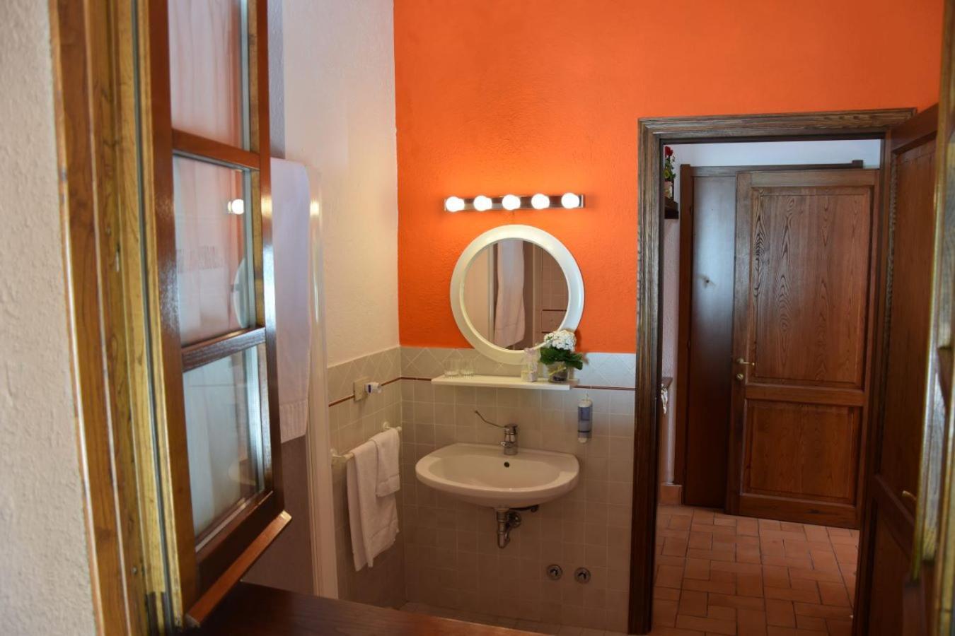 Agriturismo Gioie Di Campagna Fabriano Ngoại thất bức ảnh