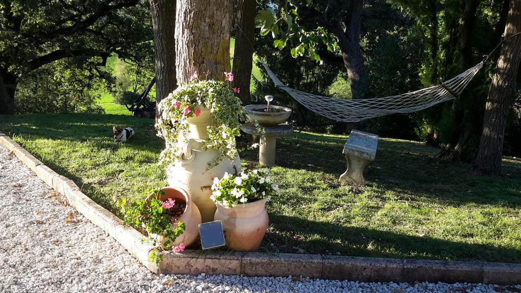 Agriturismo Gioie Di Campagna Fabriano Ngoại thất bức ảnh